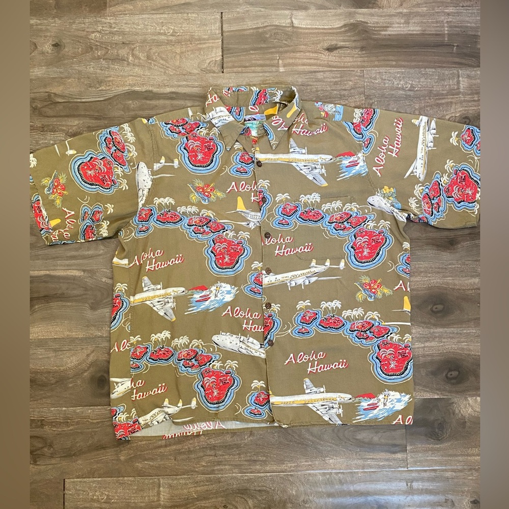 VTG Reyn spooner aloha airplane and islands rayon Hawaiian shirt size XL